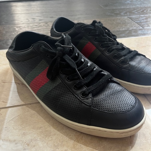 Real vintage Gucci low tops - Picture 3 of 7